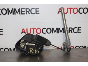 Gebruikte Veiligheidsgordel rechts-voor Renault Scénic II (JM) 1.5 dCi 105 Prijs € 35,00 Margeregeling aangeboden door Autocommerce