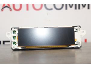 Gebruikte Display Interieur Peugeot 308 SW (4E/H) 1.4 VTI 16V Prijs € 20,00 Margeregeling aangeboden door Autocommerce