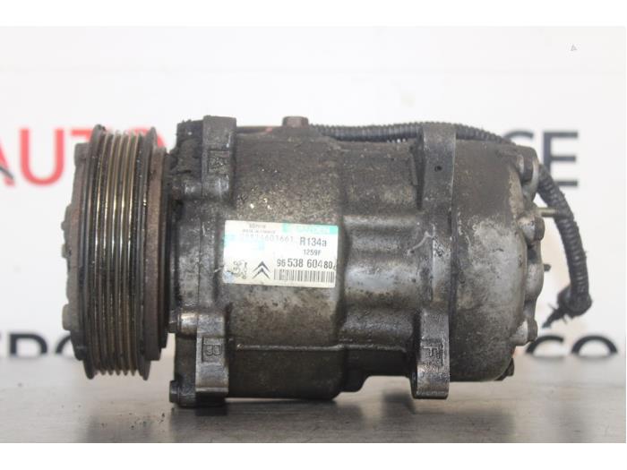 Gebruikte Pomp Airco Citroen Jumpy (BS/BT/BY/BZ) 2.0 HDi 90 Prijs € 125,00 Margeregeling aangeboden door Autocommerce