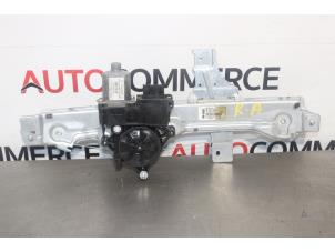 Gebruikte Ruitmechaniek 4Deurs rechts-achter Peugeot 208 I (CA/CC/CK/CL) 1.2 12V e-THP PureTech 110 Prijs € 75,00 Margeregeling aangeboden door Autocommerce