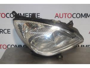 Gebruikte Rechter Koplamp Citroen C5 I Break (DE) 2.0 16V Prijs € 65,00 Margeregeling aangeboden door Autocommerce