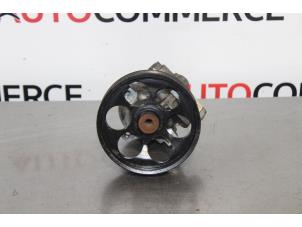 Gebruikte Servopomp Renault Laguna II (BG) 1.9 dCi 110 Prijs op aanvraag aangeboden door Autocommerce