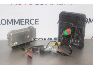Gebruikte Computer Motormanagement Peugeot 1007 (KM) 1.6 GTI,Gentry 16V Prijs € 200,00 Margeregeling aangeboden door Autocommerce