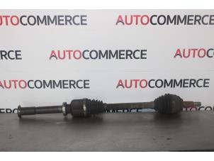 Gebruikte Steekas rechts-voor Renault Megane II Grandtour (KM) 1.6 16V Prijs € 50,00 Margeregeling aangeboden door Autocommerce