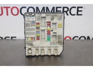 Gebruikte Zekeringkast Renault Megane III Berline (BZ) 1.9 dCi Prijs op aanvraag aangeboden door Autocommerce