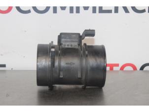 Gebruikte Luchtmassameter Renault Megane III Berline (BZ) 1.9 dCi Prijs € 15,00 Margeregeling aangeboden door Autocommerce