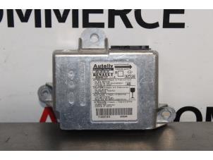 Gebruikte Airbag Module Renault Megane II Grandtour (KM) 1.6 16V Prijs op aanvraag aangeboden door Autocommerce