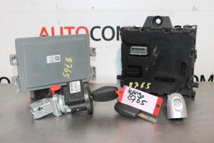 Gebruikte Computer Motormanagement Renault Kangoo Express (FW) 1.6 16V GPL Prijs € 225,00 Margeregeling aangeboden door Autocommerce
