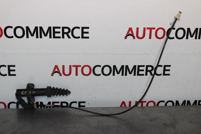 Gebruikte Koppeling Hoofd Cilinder Citroen C3 (SC) 1.1 Prijs op aanvraag aangeboden door Autocommerce