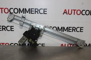 Gebruikte Ruitmechaniek 2Deurs rechts-voor Peugeot Boxer (U9) 2.2 HDi 100 Euro 4 Prijs € 60,00 Margeregeling aangeboden door Autocommerce