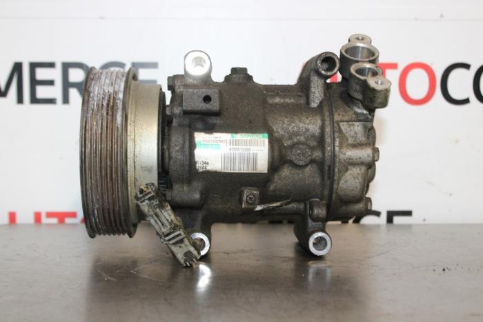 Gebruikte Aircopomp Renault Modus/Grand Modus (JP) 1.2 16V Hi-Flex Prijs € 35,00 Margeregeling aangeboden door Autocommerce