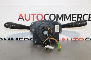 Gebruikte Combischakelaar Stuurkolom Peugeot 207/207+ (WA/WC/WM) 1.6 HDi 16V Prijs € 50,00 Margeregeling aangeboden door Autocommerce