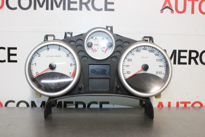 Peugeot 207 - Kilometerteller KM