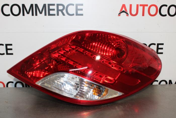 Peugeot 207 - Achterlicht rechts