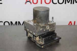 Gebruikte ABS Pomp Peugeot Expert (G9) 2.0 HDiF 16V 130 Prijs € 150,00 Margeregeling aangeboden door Autocommerce