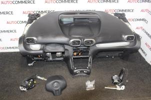 Gebruikte Airbag set + dashboard Citroen C3 Picasso (SH) 1.6 16V VTI 120 Prijs € 500,00 Margeregeling aangeboden door Autocommerce