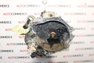 Gebruikte Versnellingsbak Peugeot 2008 (CU) 1.6 BlueHDi 120 Prijs € 450,00 Margeregeling aangeboden door Autocommerce