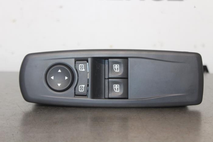 Renault Megane - Elektrisch Raam Schakelaar