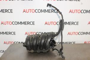 Gebruikte Inlaatspruitstuk Peugeot 308 SW (4E/H) Prijs € 20,00 Margeregeling aangeboden door Autocommerce