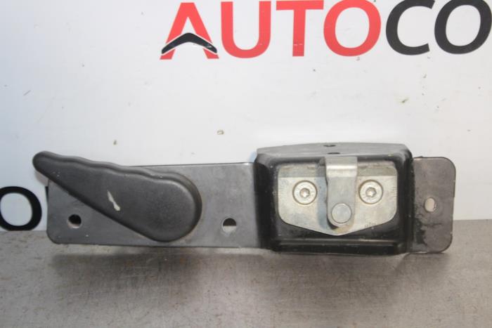 Gebruikte Diversen Renault Trafic New (FL) 1.9 dCi 100 16V Prijs op aanvraag aangeboden door Autocommerce