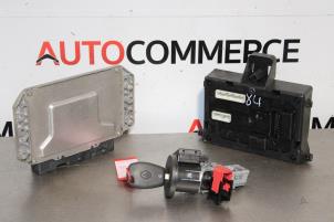 Gebruikte Computer Motormanagement Renault Clio III Estate/Grandtour (KR) Prijs € 110,00 Margeregeling aangeboden door Autocommerce