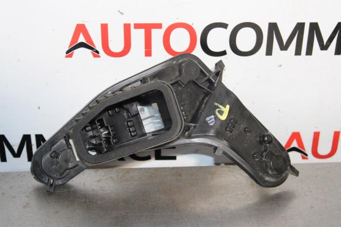 Peugeot 207 - Printplaat Achterlicht rechts