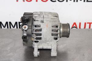 Gebruikte Dynamo Citroen C4 Picasso (3D/3E) 1.2 12V PureTech 130 Prijs € 50,00 Margeregeling aangeboden door Autocommerce