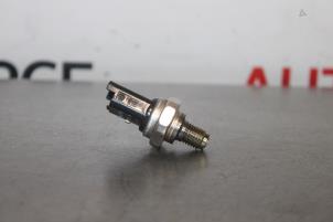 Gebruikte Brandstofdruk sensor Renault Megane IV Estate (RFBK) 1.5 Energy dCi 110 Prijs € 70,00 Margeregeling aangeboden door Autocommerce