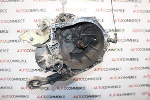 Gebruikte Versnellingsbak Citroen C3 Picasso (SH) 1.6 HDI 16V 110 Prijs € 200,00 Margeregeling aangeboden door Autocommerce