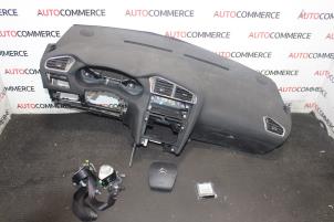 Gebruikte Airbag set + dashboard Citroen C4 Berline (NC) 1.6 Hdi 90 Prijs op aanvraag aangeboden door Autocommerce
