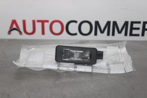 Nieuwe Kenteken Verlichting Citroen C5 Prijs € 15,00 Inclusief btw aangeboden door Autocommerce