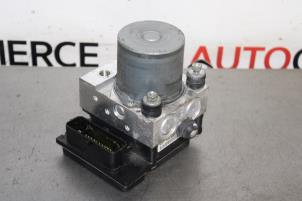 Gebruikte ABS Pomp Peugeot 307 SW (3H) 2.0 HDi 135 16V FAP Prijs op aanvraag aangeboden door Autocommerce