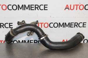 Gebruikte Turboslang Renault Clio IV (5R) 0.9 Energy TCE 90 12V Prijs € 25,00 Margeregeling aangeboden door Autocommerce