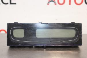 Gebruikte Display Interieur Renault Laguna II Grandtour (KG) 1.9 dCi 120 Prijs op aanvraag aangeboden door Autocommerce