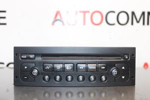 Gebruikte Radio Peugeot 307 SW (3H) 2.0 16V Prijs € 25,00 Margeregeling aangeboden door Autocommerce