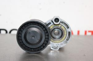 Gebruikte Spanrol Multiriem Renault Clio III (BR/CR) 1.5 dCi 105 Prijs € 20,00 Margeregeling aangeboden door Autocommerce