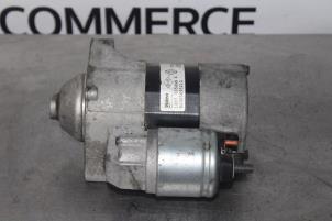 Gebruikte Startmotor Renault Clio IV (5R) 1.2 16V Prijs € 30,00 Margeregeling aangeboden door Autocommerce
