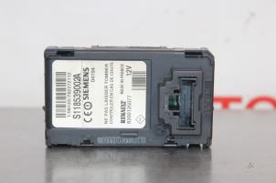 Gebruikte Kaartlezer (slot) Renault Scénic II (JM) 1.6 16V Prijs € 30,00 Margeregeling aangeboden door Autocommerce