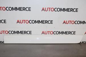 Gebruikte Zijskirt rechts Renault Kangoo Prijs op aanvraag aangeboden door Autocommerce