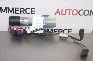 Gebruikte Cabriodak Motor Peugeot 207 CC (WB) 1.6 16V Prijs op aanvraag aangeboden door Autocommerce