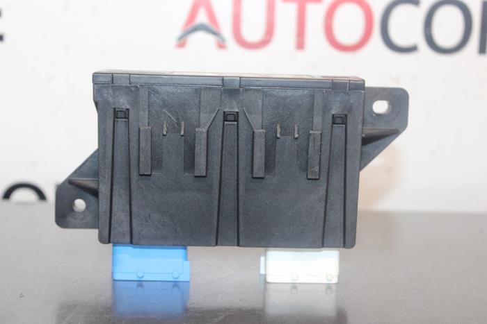 Gebruikte Module Bodycontrol Citroen C4 Picasso (3D/3E) 1.6 BlueHDI 115 Prijs op aanvraag aangeboden door Autocommerce