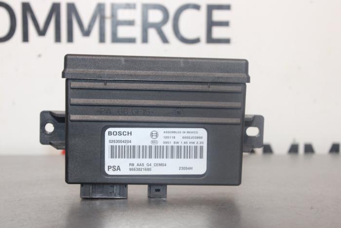 Gebruikte Module PDC Citroen C3 Picasso (SH) 1.4 16V VTI 95 Prijs € 15,00 Margeregeling aangeboden door Autocommerce