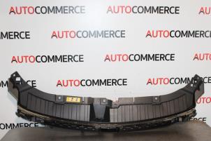 Gebruikte Bumper onderplaat Mercedes GLA Prijs € 50,00 Margeregeling aangeboden door Autocommerce