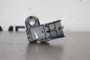 Gebruikte Sensor map (inlaatspruitstuk) Dacia Duster (HS) 1.2 TCE 16V Prijs € 15,00 Margeregeling aangeboden door Autocommerce