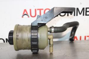 Gebruikte Servo Oliereservoir Peugeot Expert (G9) 1.6 HDi 90 Prijs op aanvraag aangeboden door Autocommerce