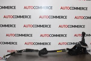 Gebruikte Versnellingspook Renault Megane III Grandtour (KZ) 1.6 16V Prijs op aanvraag aangeboden door Autocommerce