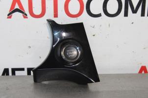 Gebruikte Start/Stop schakelaar Opel Corsa F (UB/UH/UP) 1.2 Turbo 12V 130 Prijs € 15,00 Margeregeling aangeboden door Autocommerce