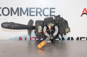 Gebruikte Combischakelaar Stuurkolom Renault Kangoo Express (FC) 1.5 dCi 60 Prijs € 50,00 Margeregeling aangeboden door Autocommerce