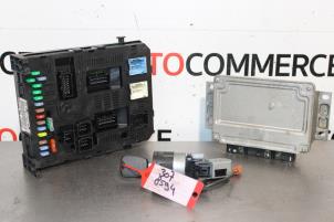 Gebruikte Computer Motormanagement Peugeot 307 (3A/C/D) 1.4 16V Prijs op aanvraag aangeboden door Autocommerce