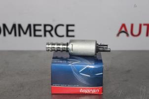 Nieuwe Nokkenas Sensor Peugeot 207 CC (WB) 1.6 16V Prijs € 54,45 Inclusief btw aangeboden door Autocommerce